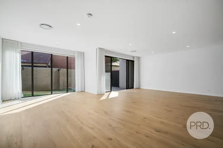 Sixth view of Homely townhouse listing, 2/114 Trail Street, Wagga Wagga NSW 2650