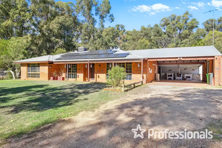 8 Marine Drive, Leschenault WA 6233