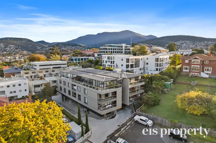 9/51 Sandy Bay Road, Battery Point TAS 7004