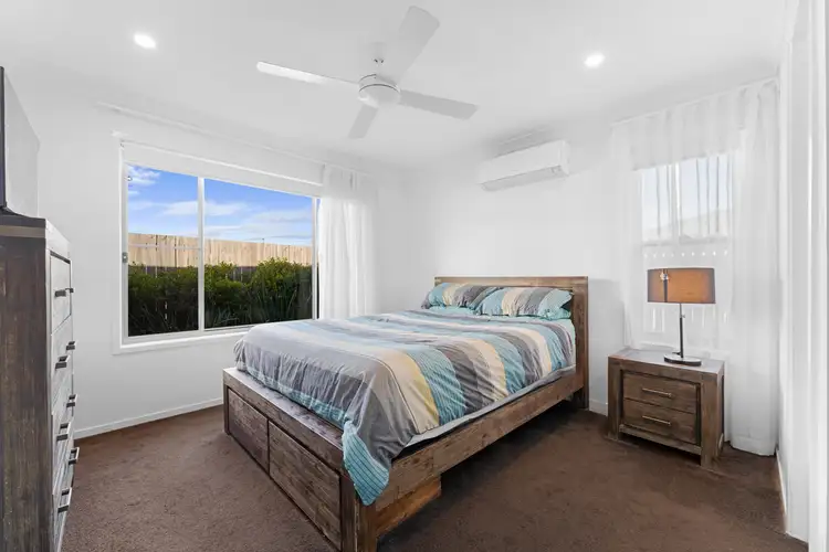 Fourth view of Homely house listing, 14 Chambers Ridge Boulevard, Park Ridge QLD 4125