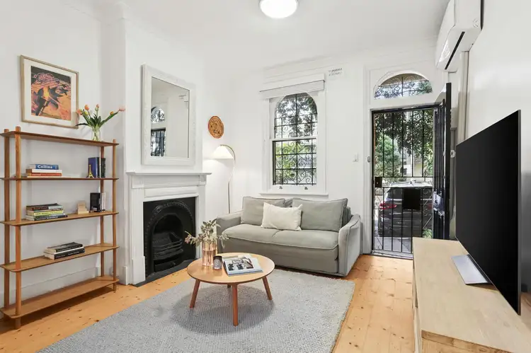 65 Sutherland Street