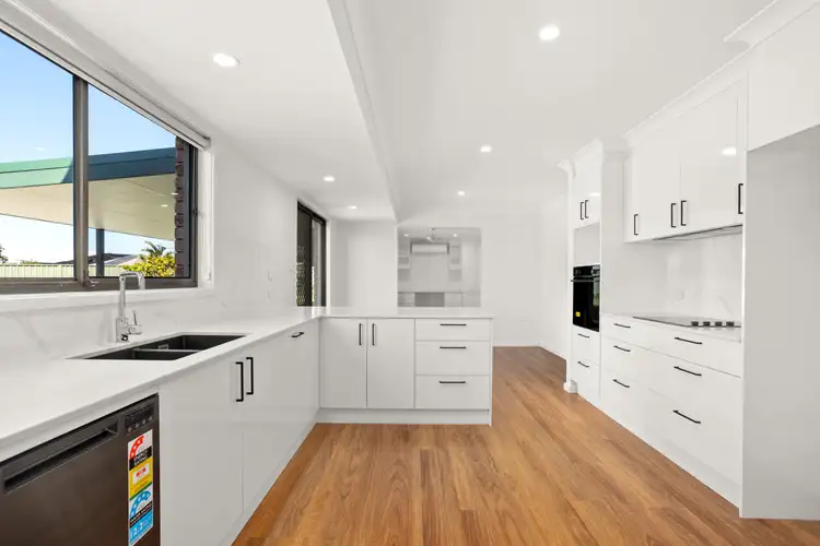 Fifth view of Homely house listing, 8 Craiglea Close, Taree NSW 2430