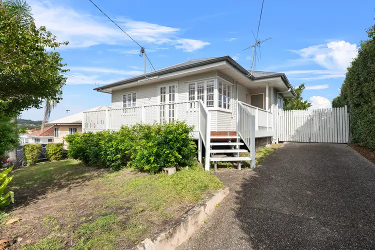 11 Wilkinson St, Carina Heights QLD 4152
