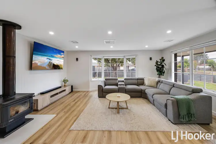 Third view of Homely house listing, 21 Argyll Circuit, Melton West VIC 3337