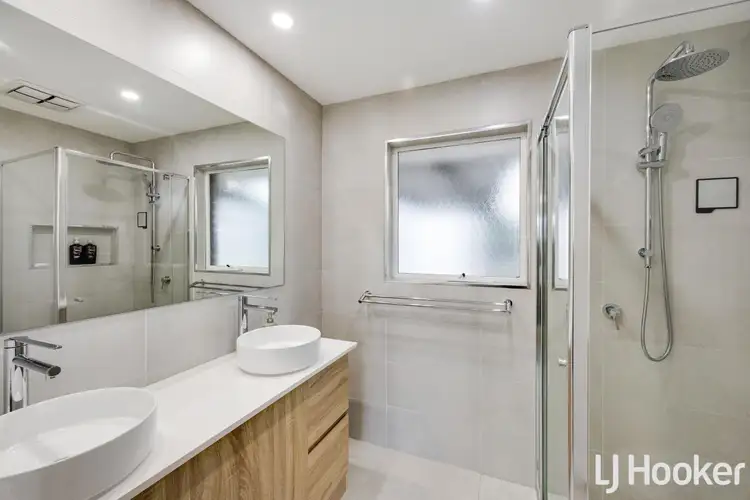 Fifth view of Homely house listing, 21 Argyll Circuit, Melton West VIC 3337