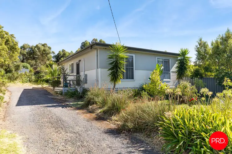 4 Watkins Street, Long Gully VIC 3550