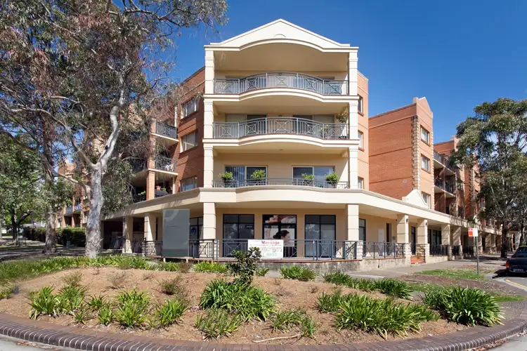61-65 Glencoe Street