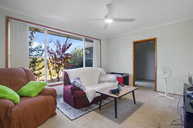Fourth view of Homely house listing, 1 Rodda Place, Horsham VIC 3400