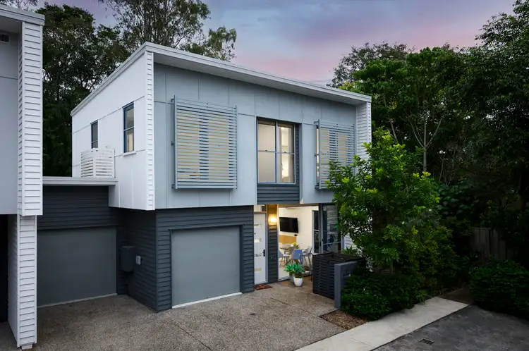 76 Settlement Road