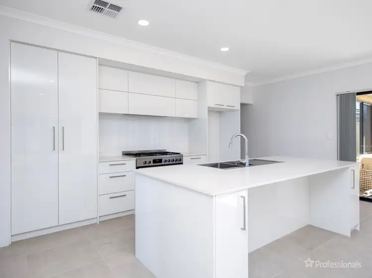 11 Carlsbad Promenade