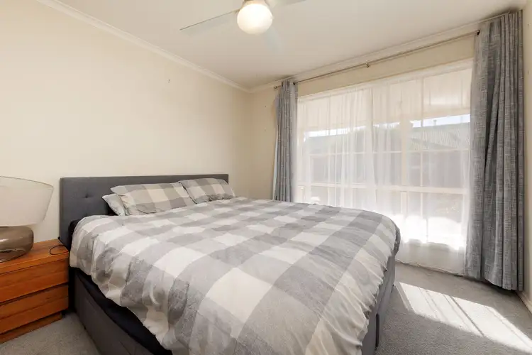 Sixth view of Homely unit listing, 2/8 Kingsbury Court, West Wodonga VIC 3690