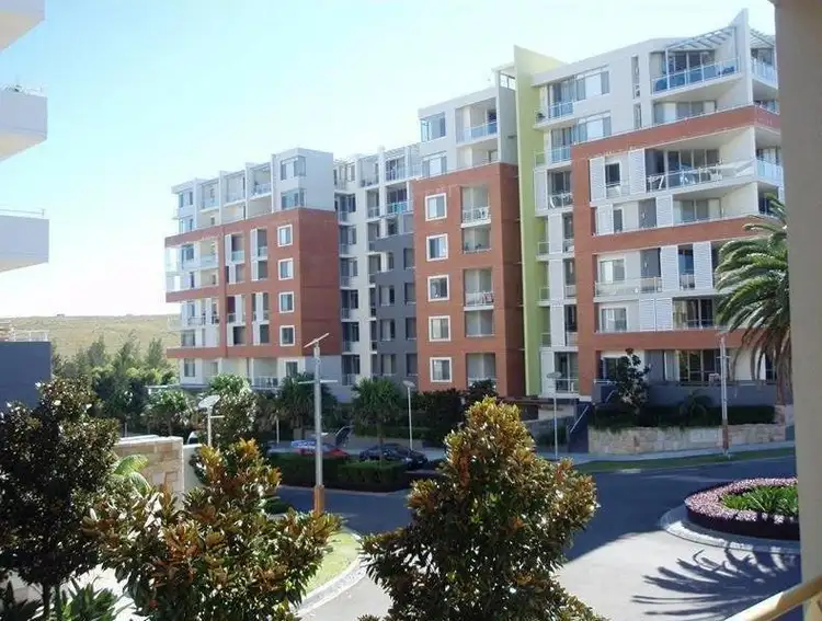 319/21 Hill Road, Wentworth Point NSW 2127