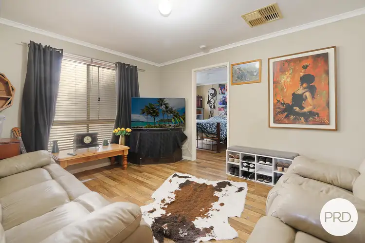 Fifth view of Homely house listing, 3 Akuna Place, Springdale Heights NSW 2641