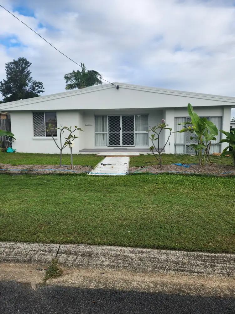 8 Mary Street, Scarness QLD 4655