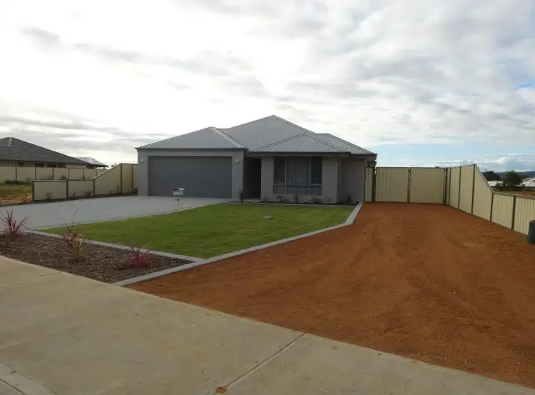 104 Moloney Street, Utakarra WA 6530
