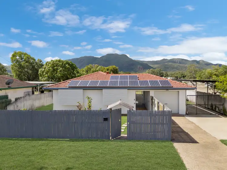 Second view of Homely house listing, 322 Pinnacle Drive, Rasmussen QLD 4815