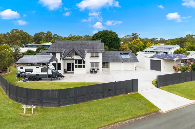 48 Whitehall Avenue, Birkdale QLD 4159