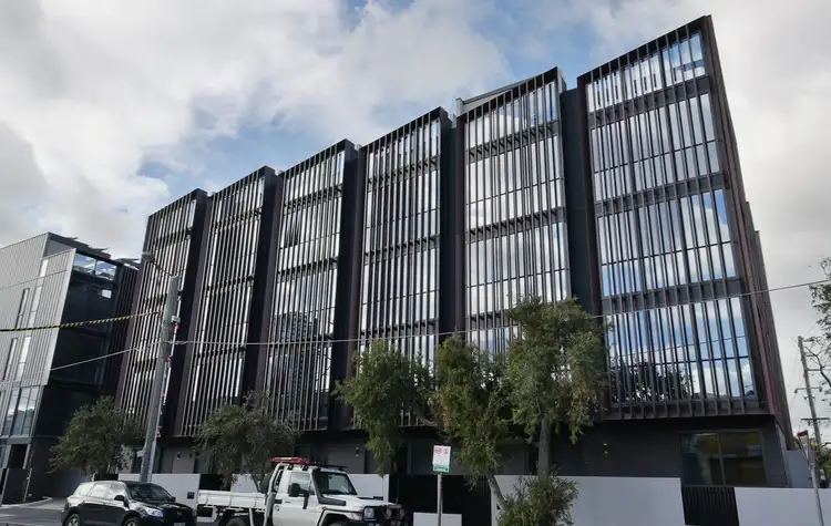 Main view of Homely townhouse listing, 18/10 Boundary Street, South Melbourne VIC 3205