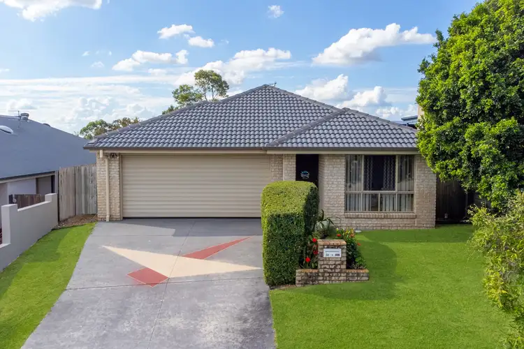 33 Liberty Crescent