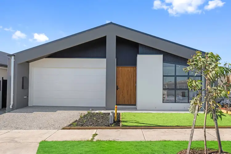 45 Gamon Street, Mickleham VIC 3064