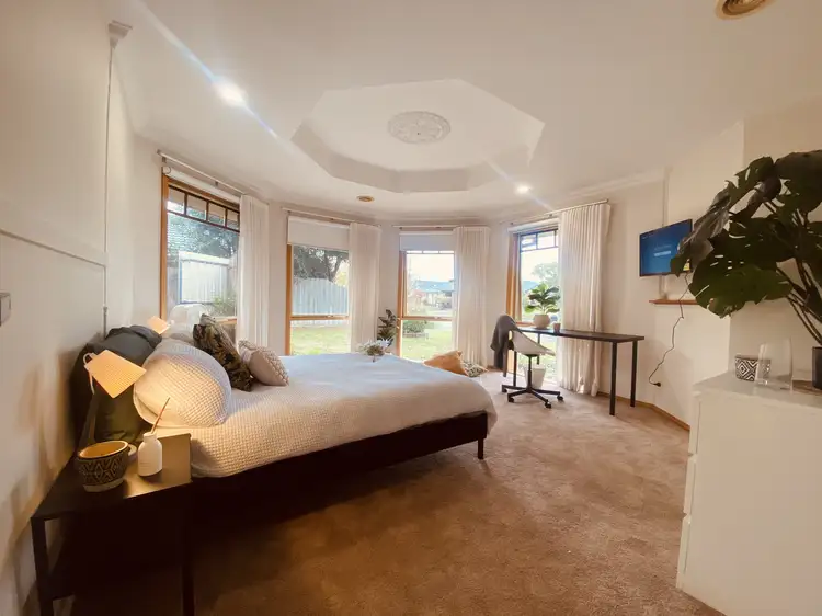 1-8/16 Sheoak Court, Pakenham VIC 3810