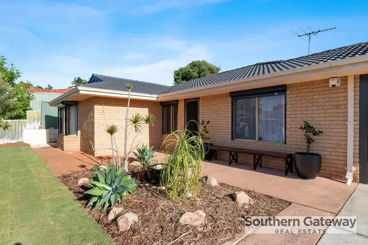 4 Dawkins Court, Leda WA 6170