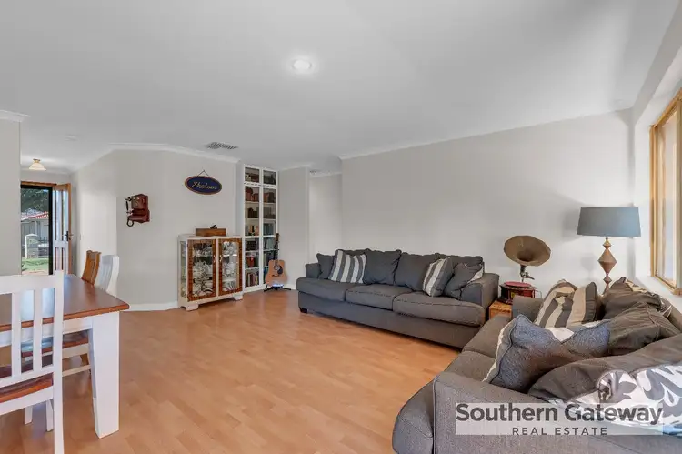 Sixth view of Homely house listing, 4 Dawkins Court, Leda WA 6170
