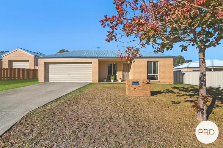 6 Wattle Way, West Albury NSW 2640