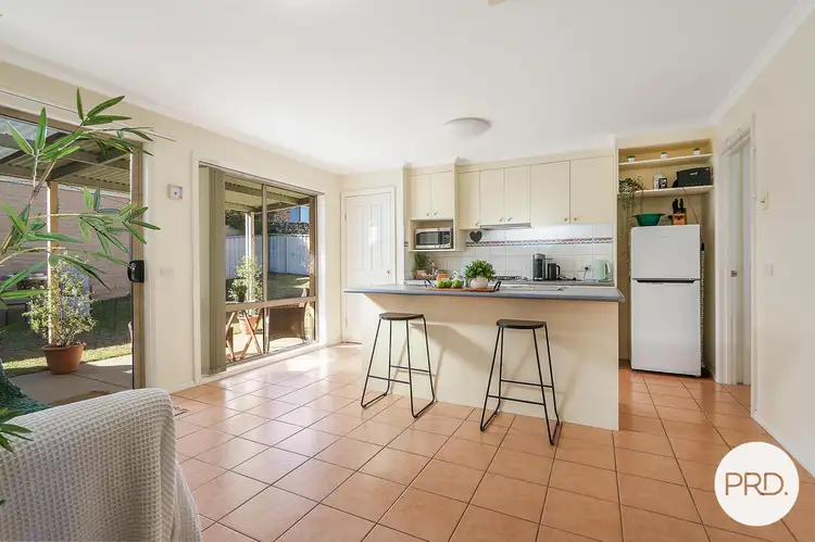 Second view of Homely house listing, 6 Wattle Way, West Albury NSW 2640