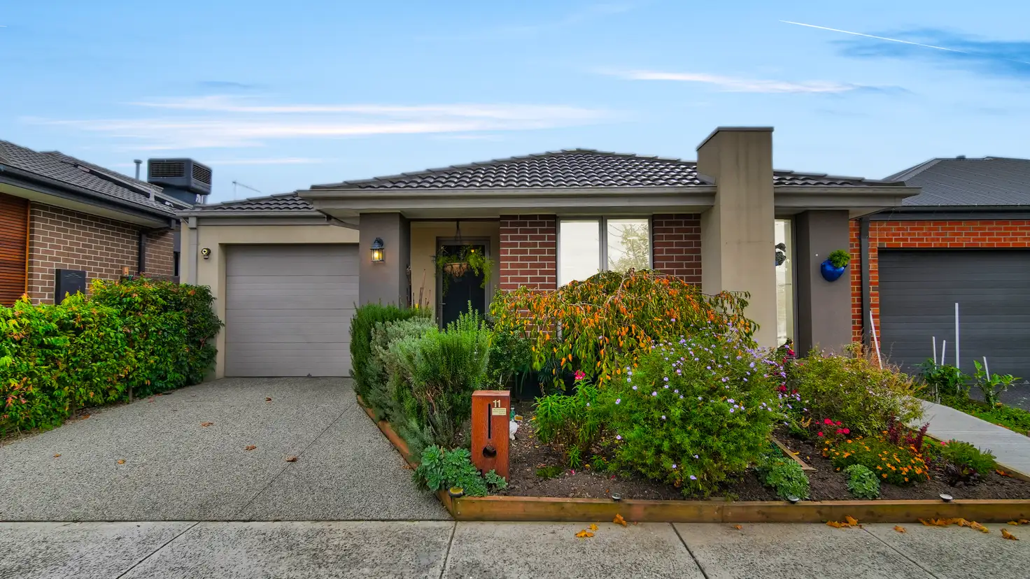 Main view of Homely house listing, 11 Aristotle Way, Officer VIC 3809