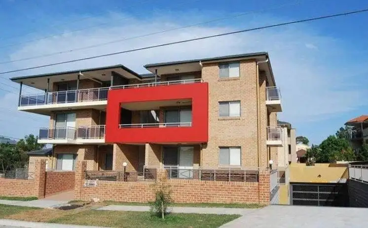 8/72-74 Berwick St, Guildford West NSW 2161