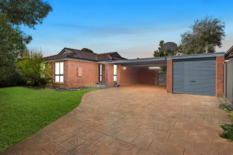 290 Windermere Drive, Ferntree Gully VIC 3156