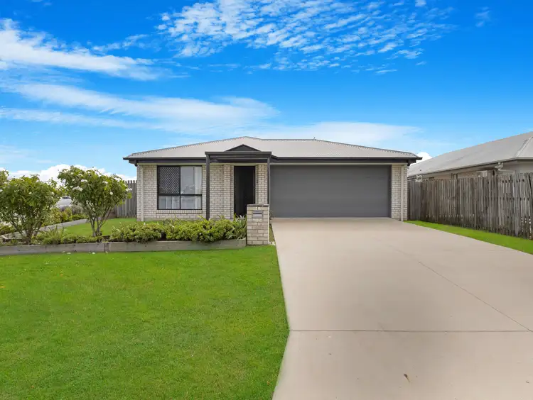 19 Fishburn Way, Eli Waters QLD 4655