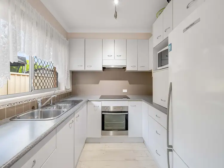 Sixth view of Homely unit listing, 2/31 Cooinda Crescent, Maroochydore QLD 4558