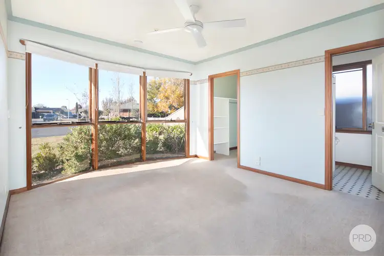 Second view of Homely house listing, 5 Scotcher Court, Delacombe VIC 3356