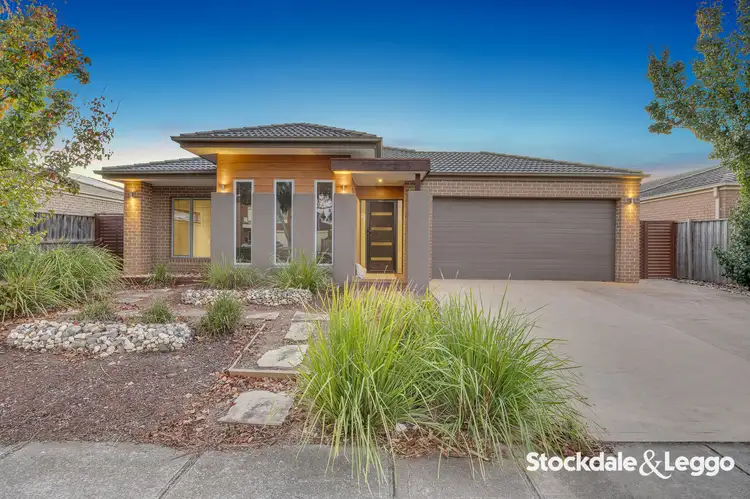 29 Dalmuir Boulevard, Deer Park VIC 3023