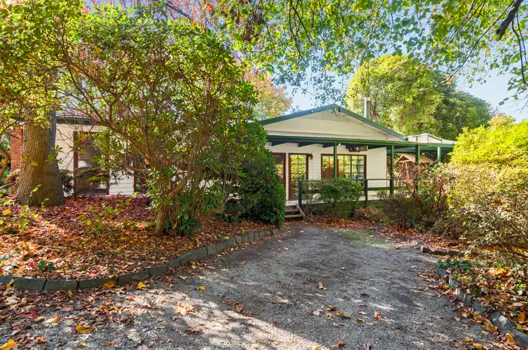298 Mount Dandenong Tourist Road, Sassafras VIC 3787