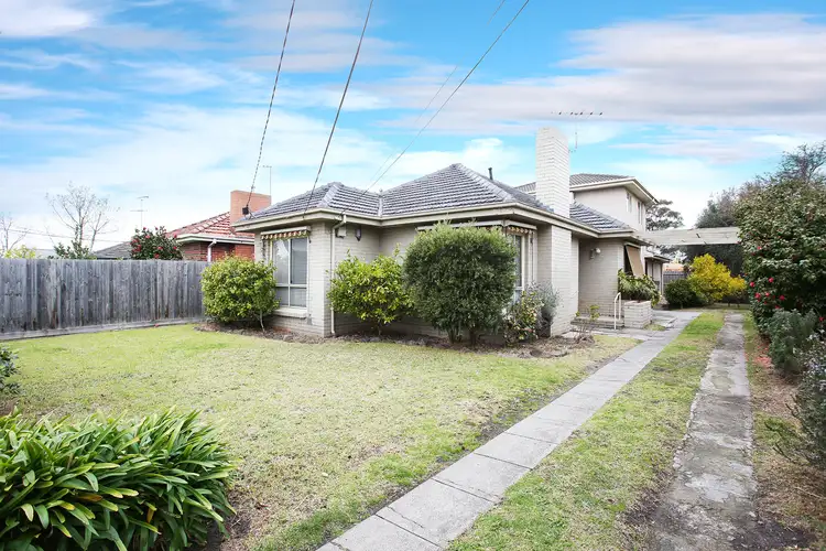18 Eden Street, Cheltenham VIC 3192