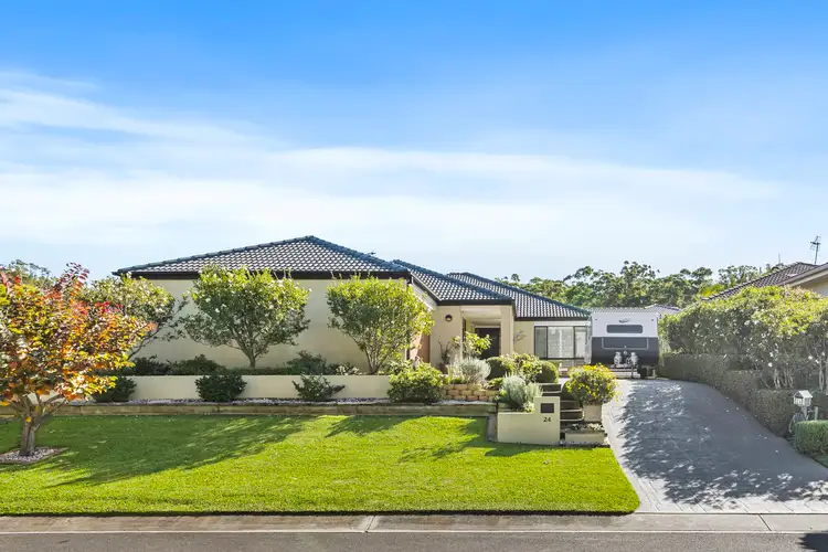 24 Yarrawonga Drive, Mollymook Beach NSW 2539