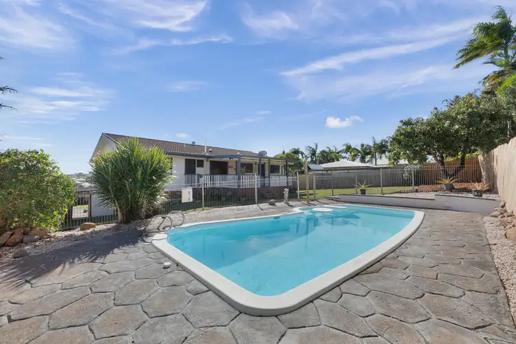 6 Gans Court, Eimeo QLD 4740