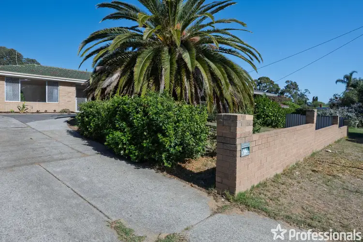 Second view of Homely house listing, 14 Hennessy Avenue, Orelia WA 6167