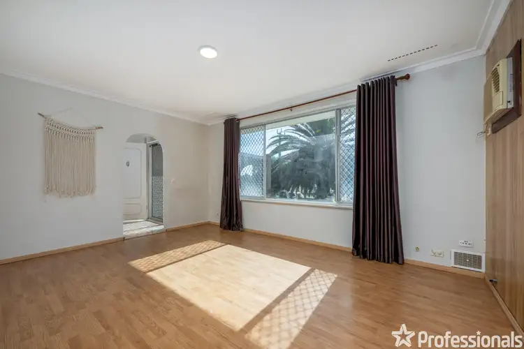 Fourth view of Homely house listing, 14 Hennessy Avenue, Orelia WA 6167