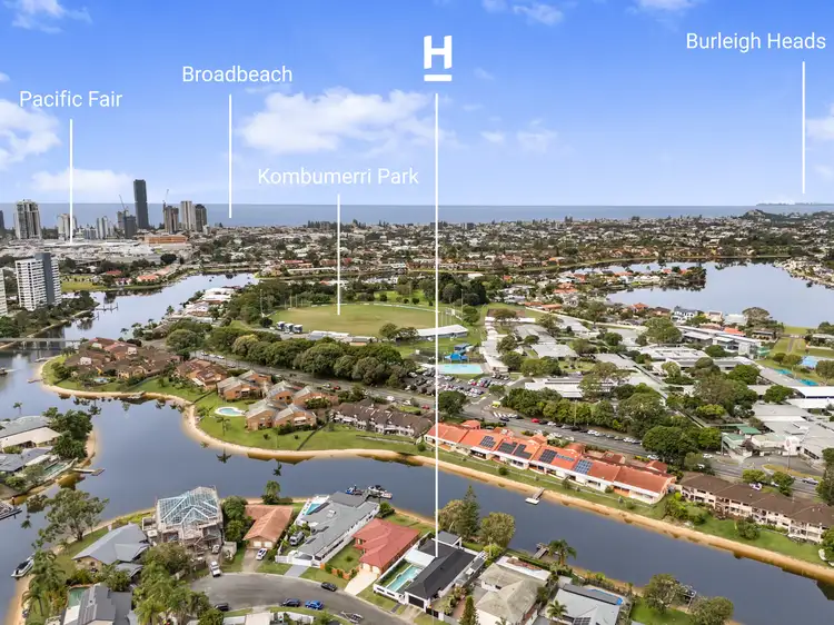 9 Reef Court, Mermaid Waters QLD 4218
