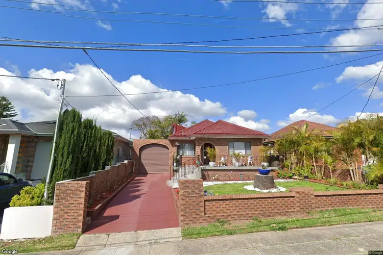 5 Dwyer Avenue