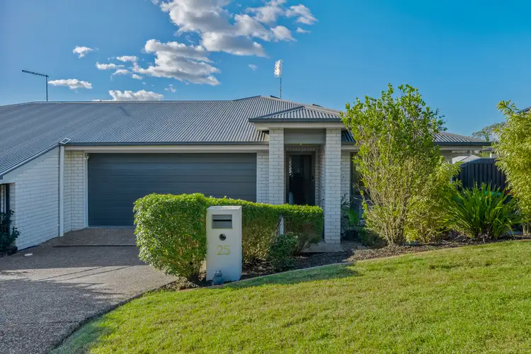 25 Carmen Court, Oxenford QLD 4210