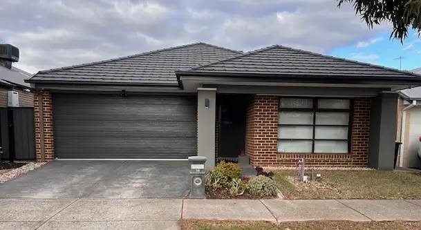 14 Aqua Rise, Craigieburn VIC 3064