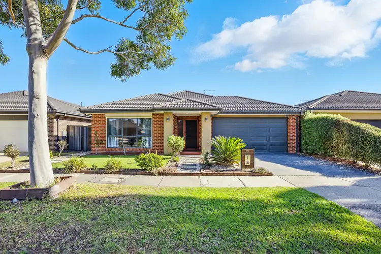 56 Selandra Boulevard, Clyde North VIC 3978