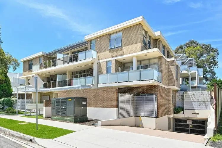 10/5-7 Richards Avenue, Peakhurst NSW 2210