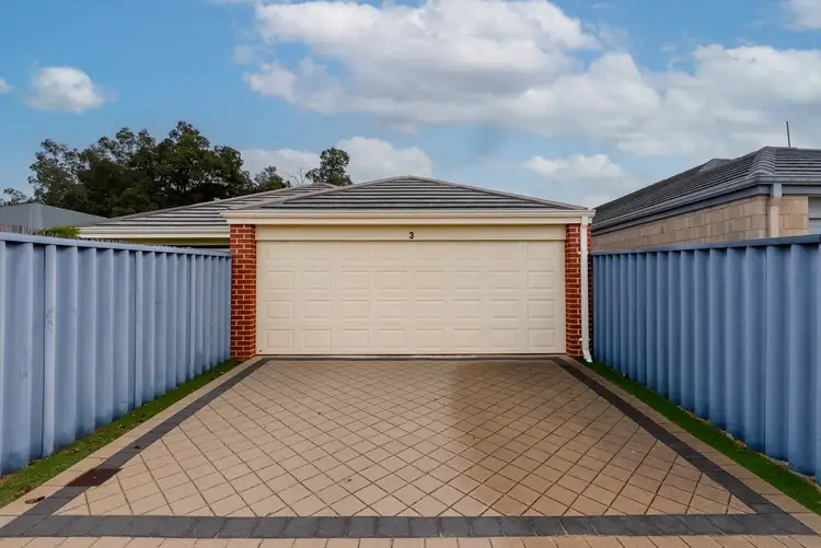 Second view of Homely house listing, 3 Laurina Turn, Baldivis WA 6171