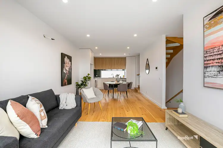 2/65 Jensen Road, Preston VIC 3072